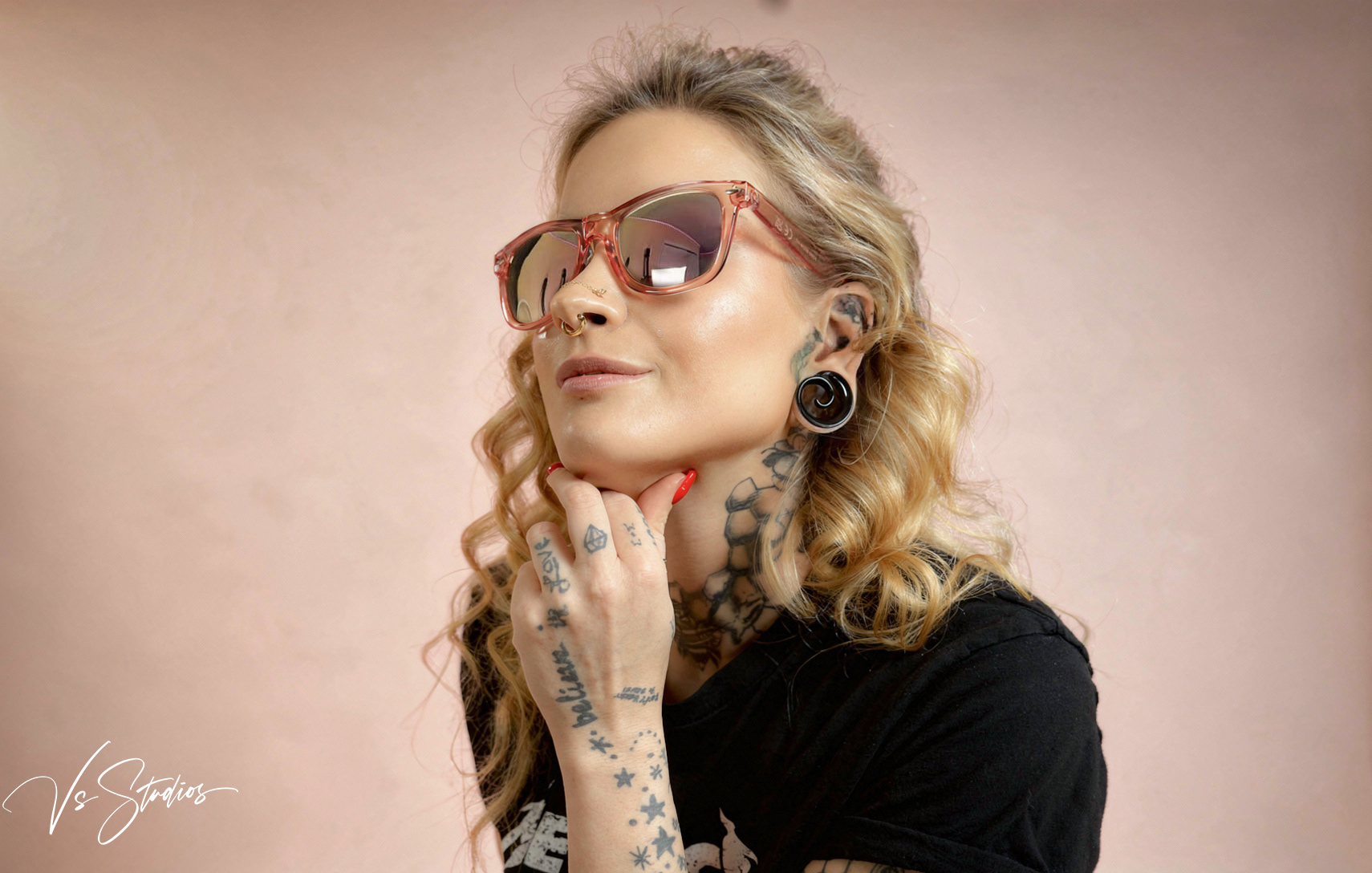 Vanessa Hreha – VS Studios Photographer